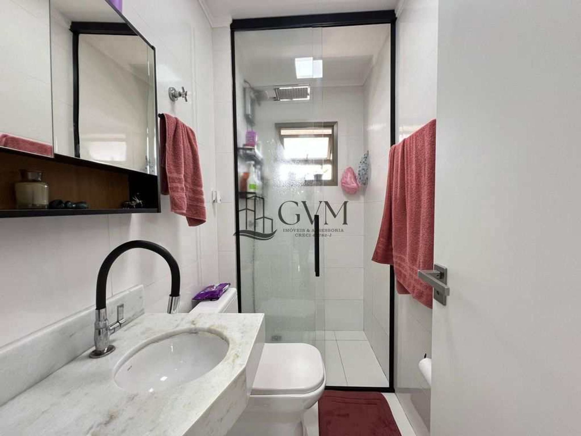 Mais fotos do imóvel Apartamento de 2 dormitórios , sacada gourmet e vista panorâmica.