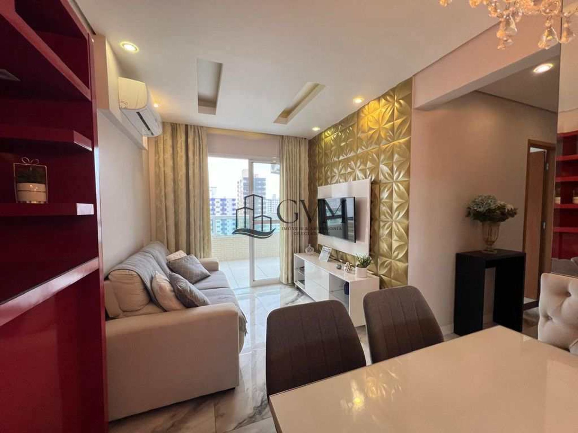 Interior do imóvel Apartamento mobiliado com 2 quartos á venda na Guilhermina em Praia Grande