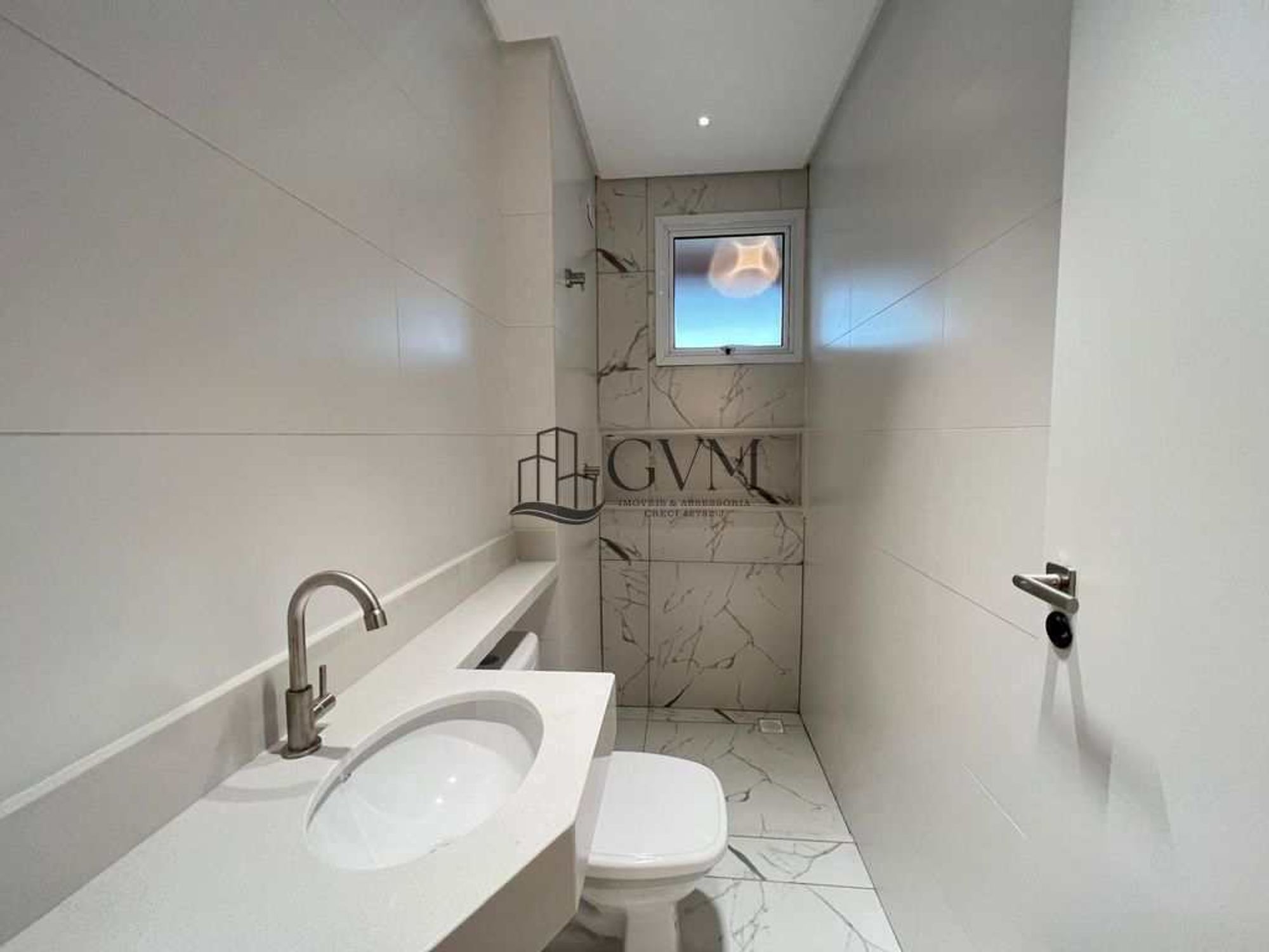 Foto 6 do imóvel Apartamento mobiliado com 2 quartos á venda na Guilhermina em Praia Grande