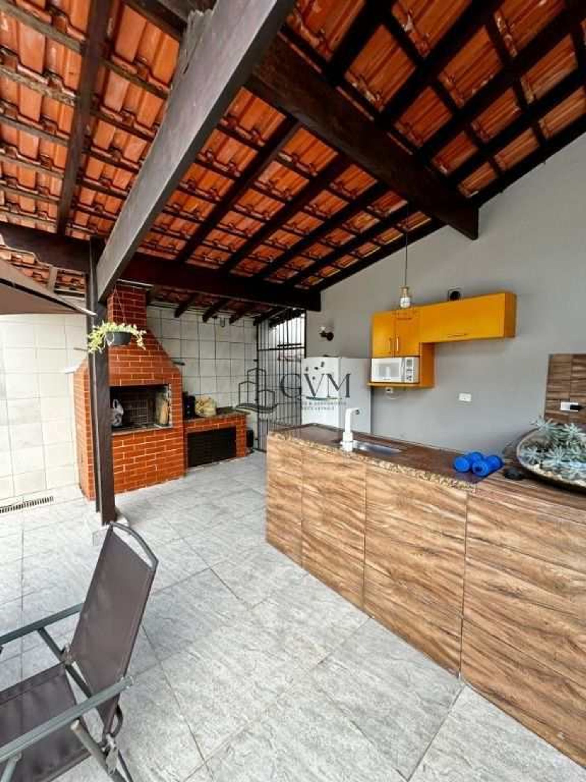 Mais fotos do imóvel Casa de 3 quartos sendo três suítes, Flórida, Praia Grande, SP.