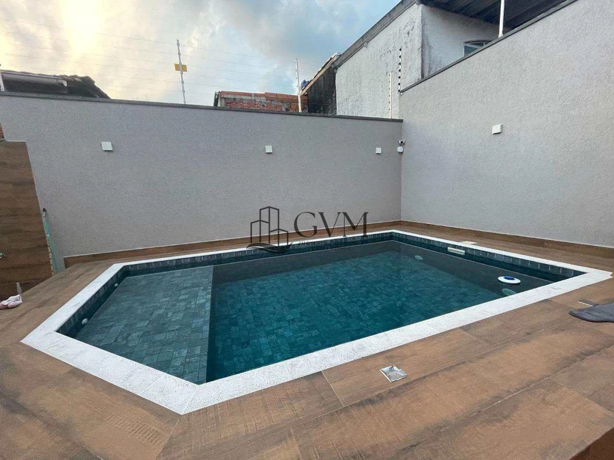 Foto principal do imóvel Casa com 4 quartos, Canto do Forte, Praia Grande em Canto do Forte