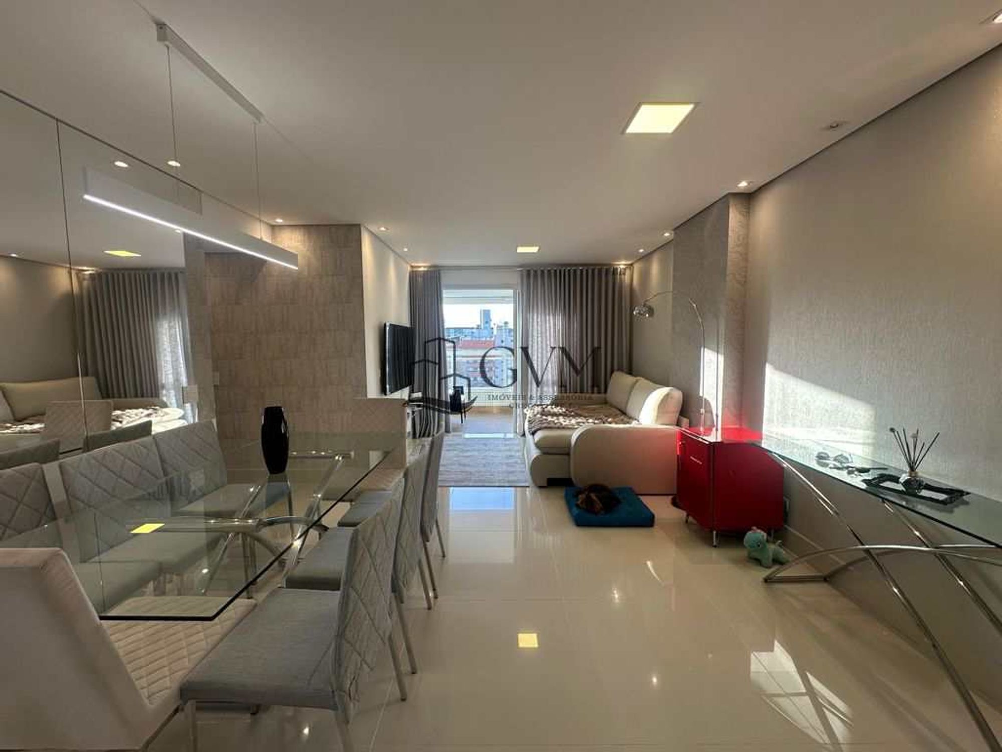 Mais fotos do imóvel Apartamento com 2 suítes á venda no Canto do Forteem Praia Grande