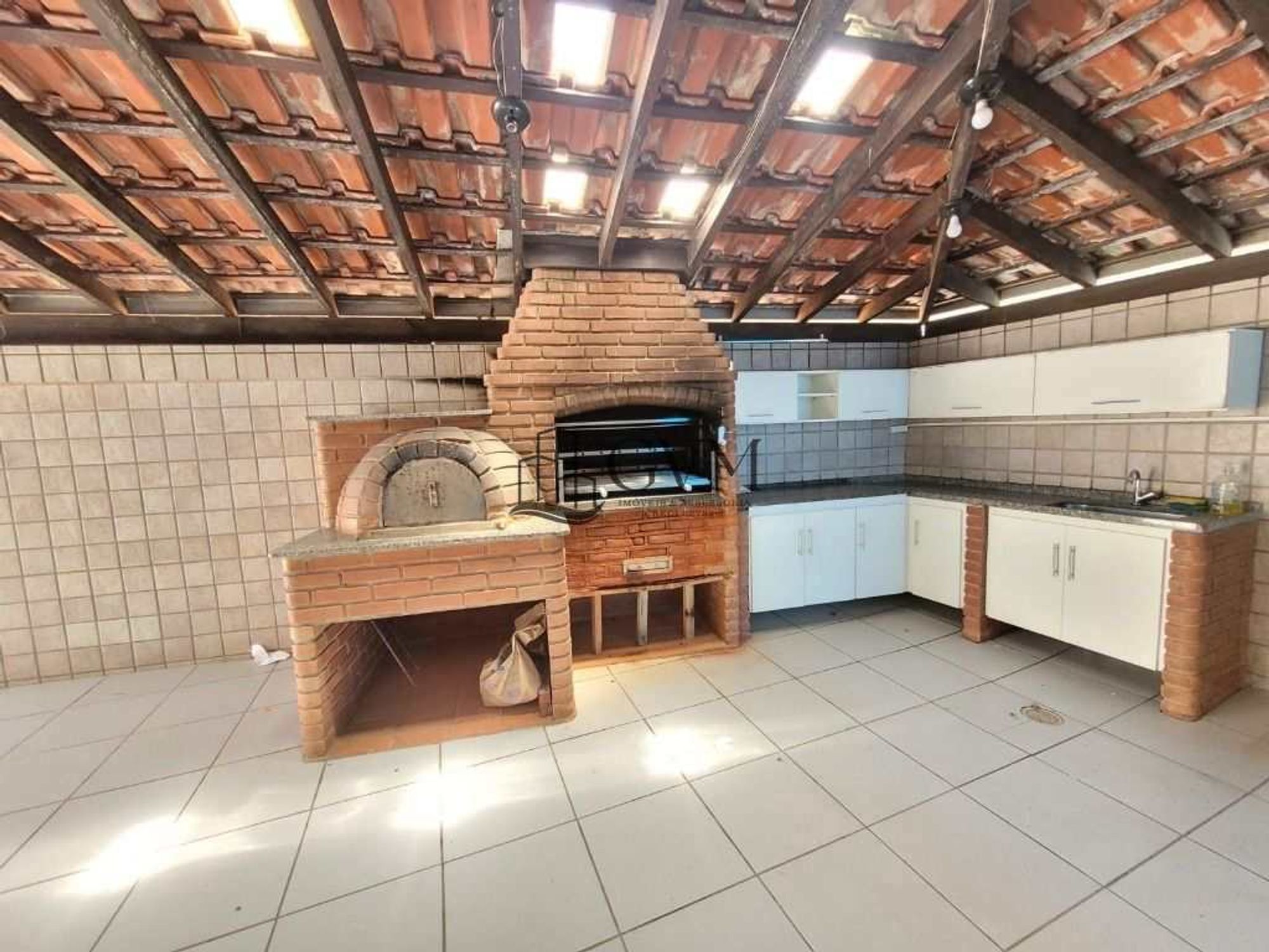 Foto 5 do imóvel Apartamento de 2 quartos sendo uma suíte, na Aviação, Praia Grande, SP.