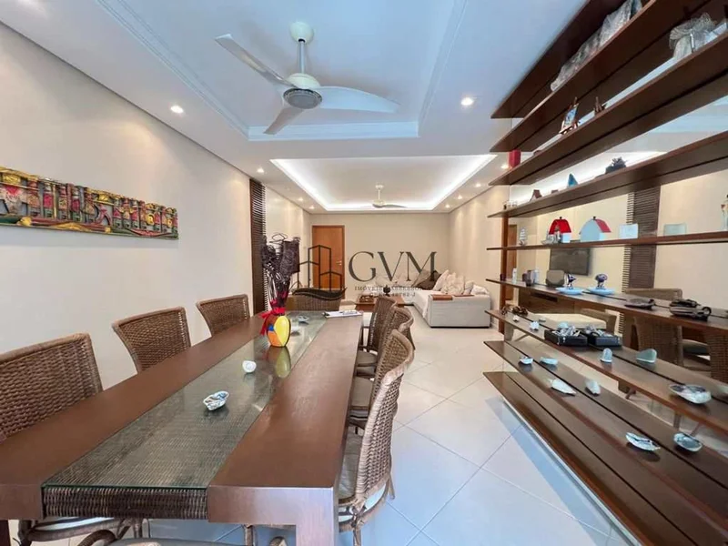 Interior do imóvel Lindo apartamento no Canto do Forte, com vista mar, na quadra da Praia.