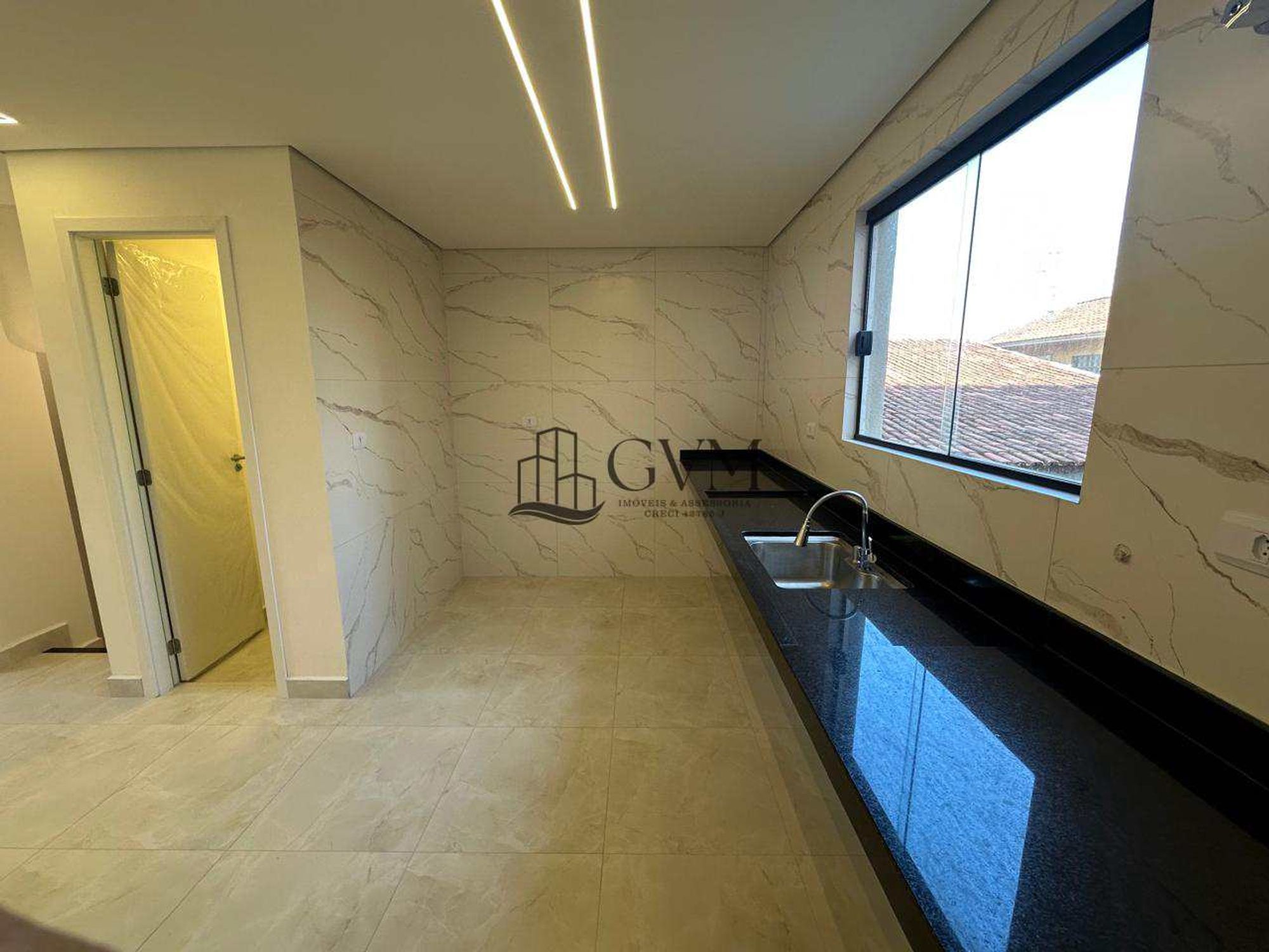 Foto 6 do imóvel Casa de Condomínio com 2 quartos, Guilhermina, Praia Grande