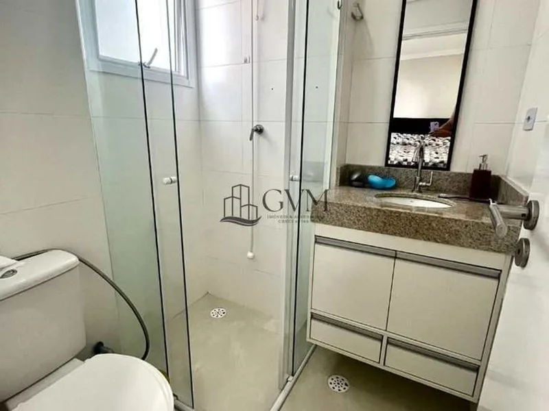 Interior do imóvel 2 dormitórios, sendo uma suíte, Boqueirão, Praia Grande, SP.