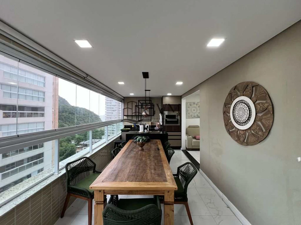 Foto principal do imóvel Apartamento Mobiliado com 4 quartos à venda no Canto do Forte em Praia Grande em Canto do Forte
