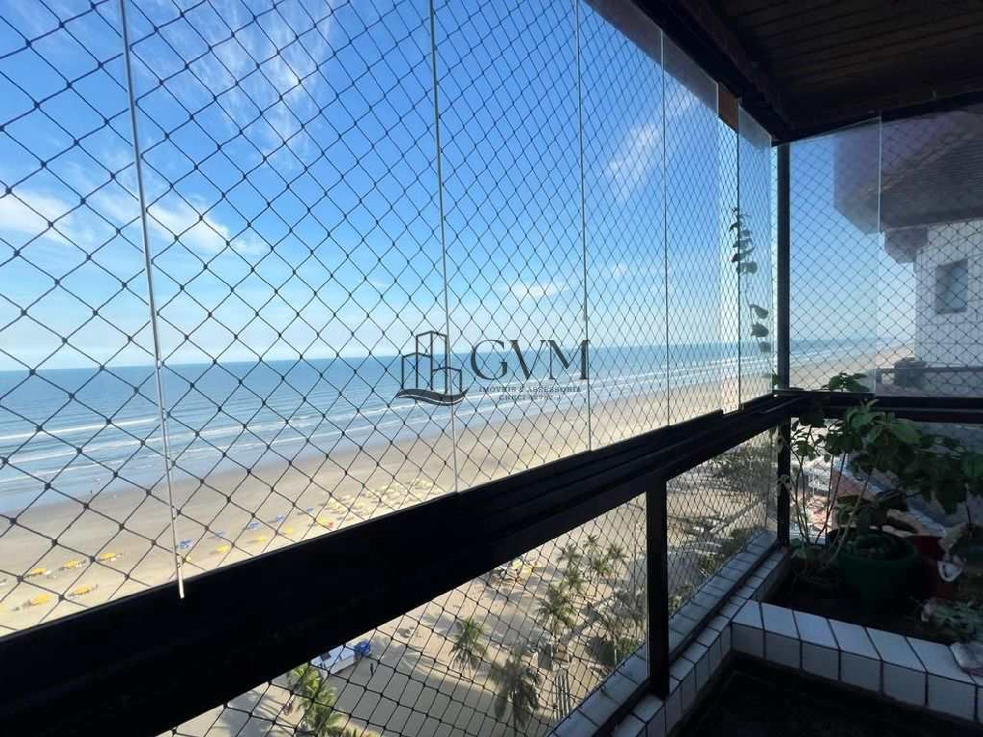 Foto 5 do imóvel Apartamento frente mar na Ocian, em Praia Grande, SP.