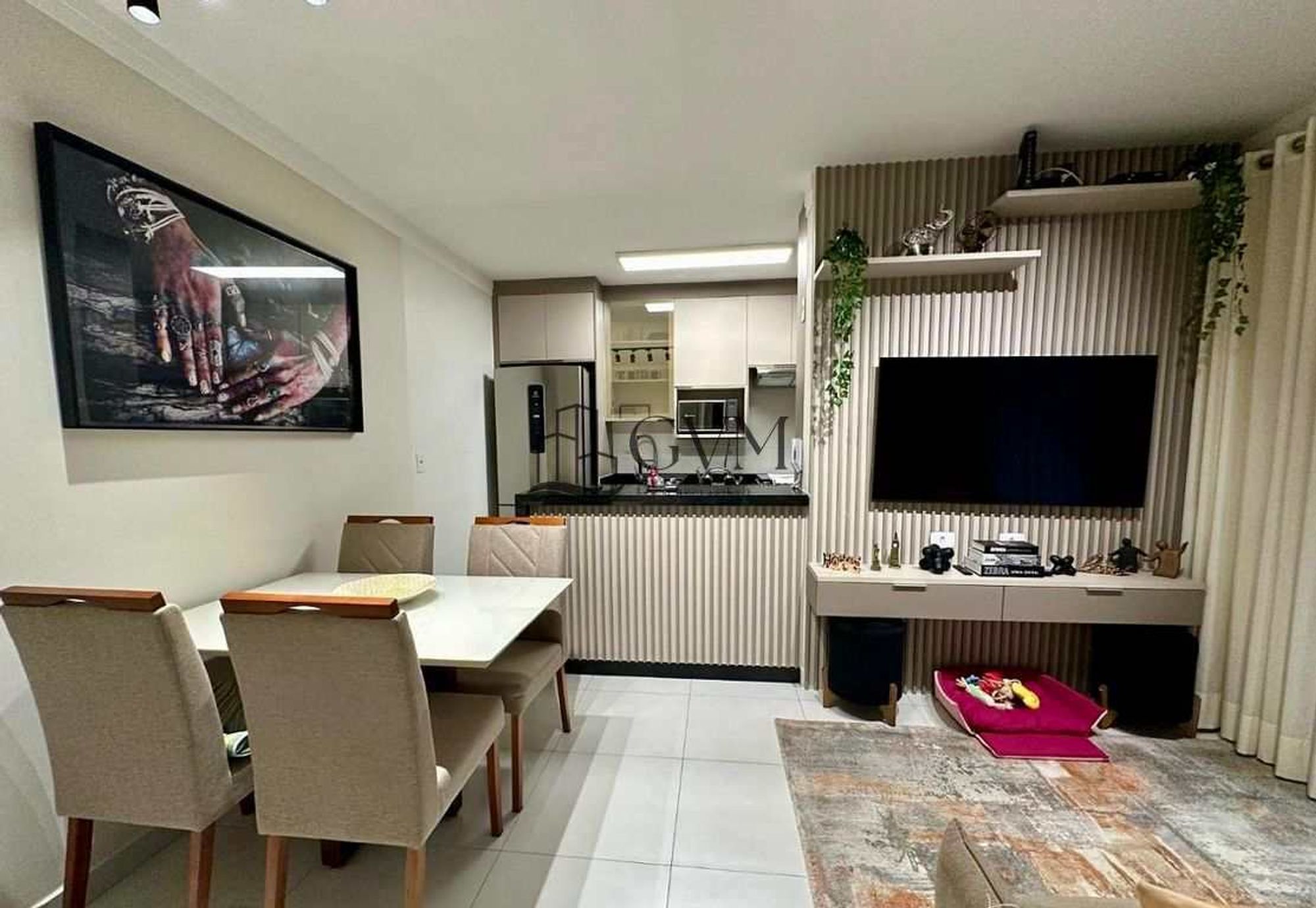 Interior do imóvel Apartamento com 2 quartos á venda no Canto do Forte em Praia Grande