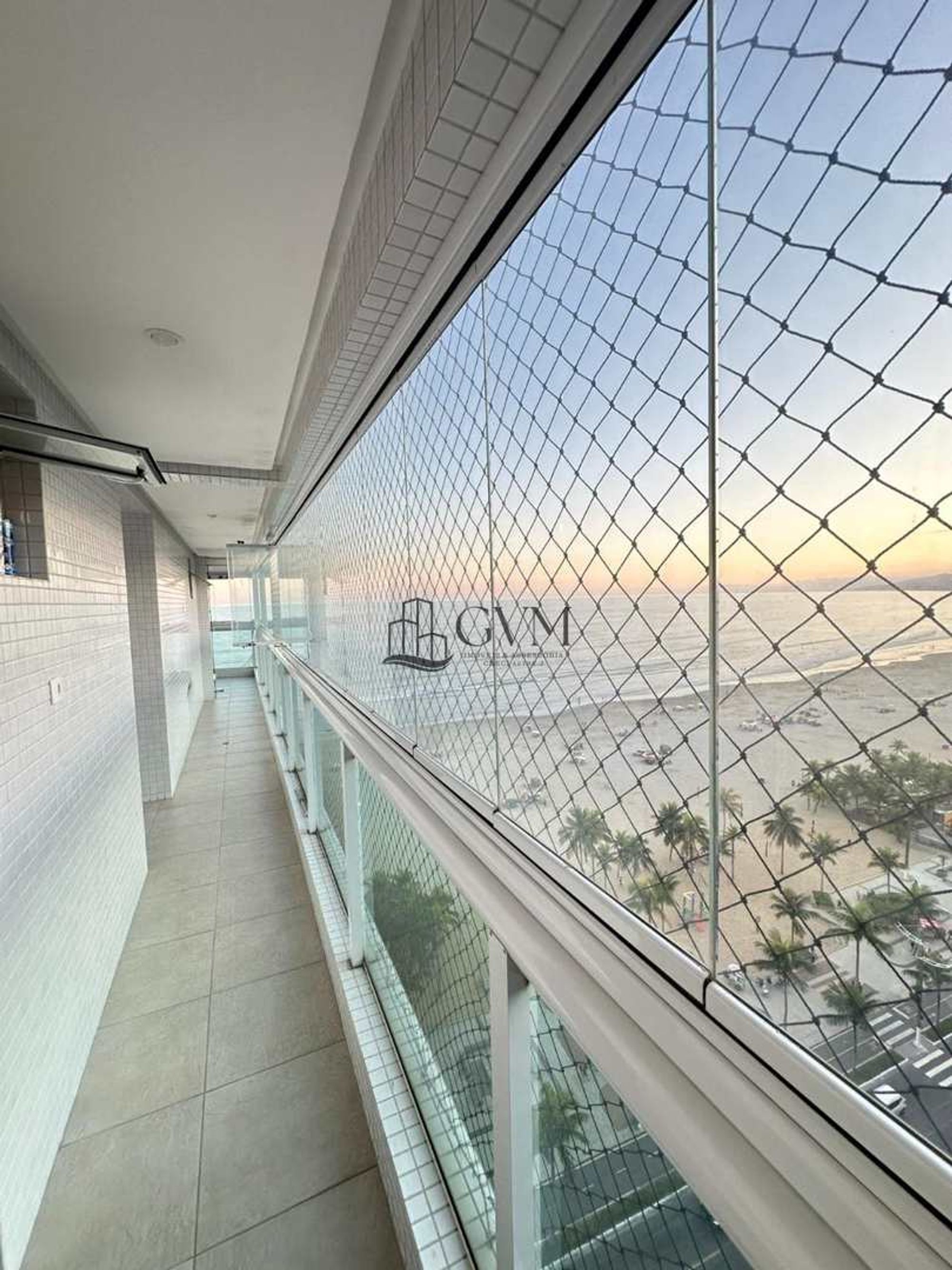 Interior do imóvel Apartamento com 3 quartos, Canto do Forte, Praia Grande