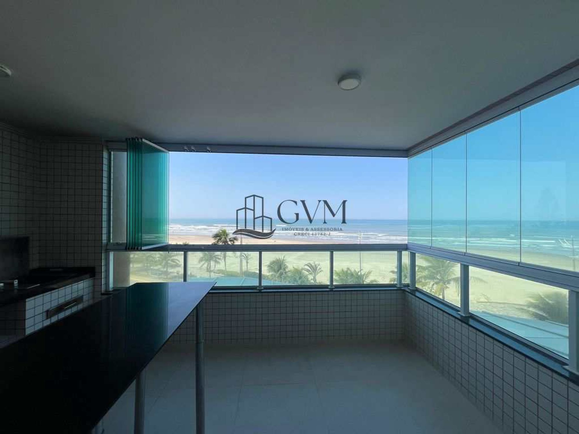 Ambiente do imóvel Apartamento com 2 quartos frente mar á venda no Maracanã em Praia Grande