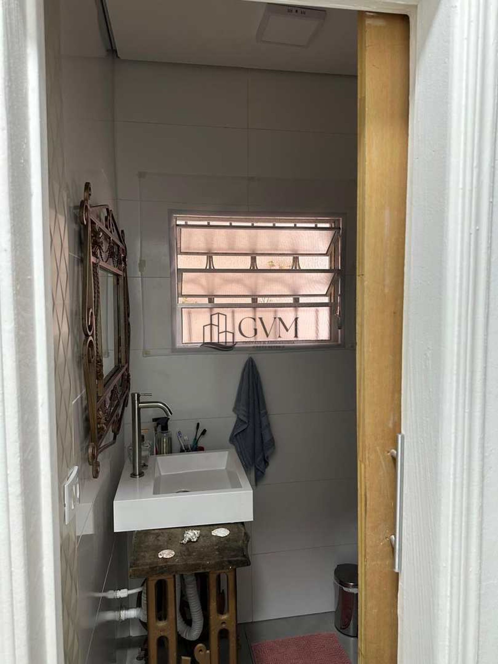 Interior do imóvel Casa com 2 quartos, na Guilhermina, Praia Grande