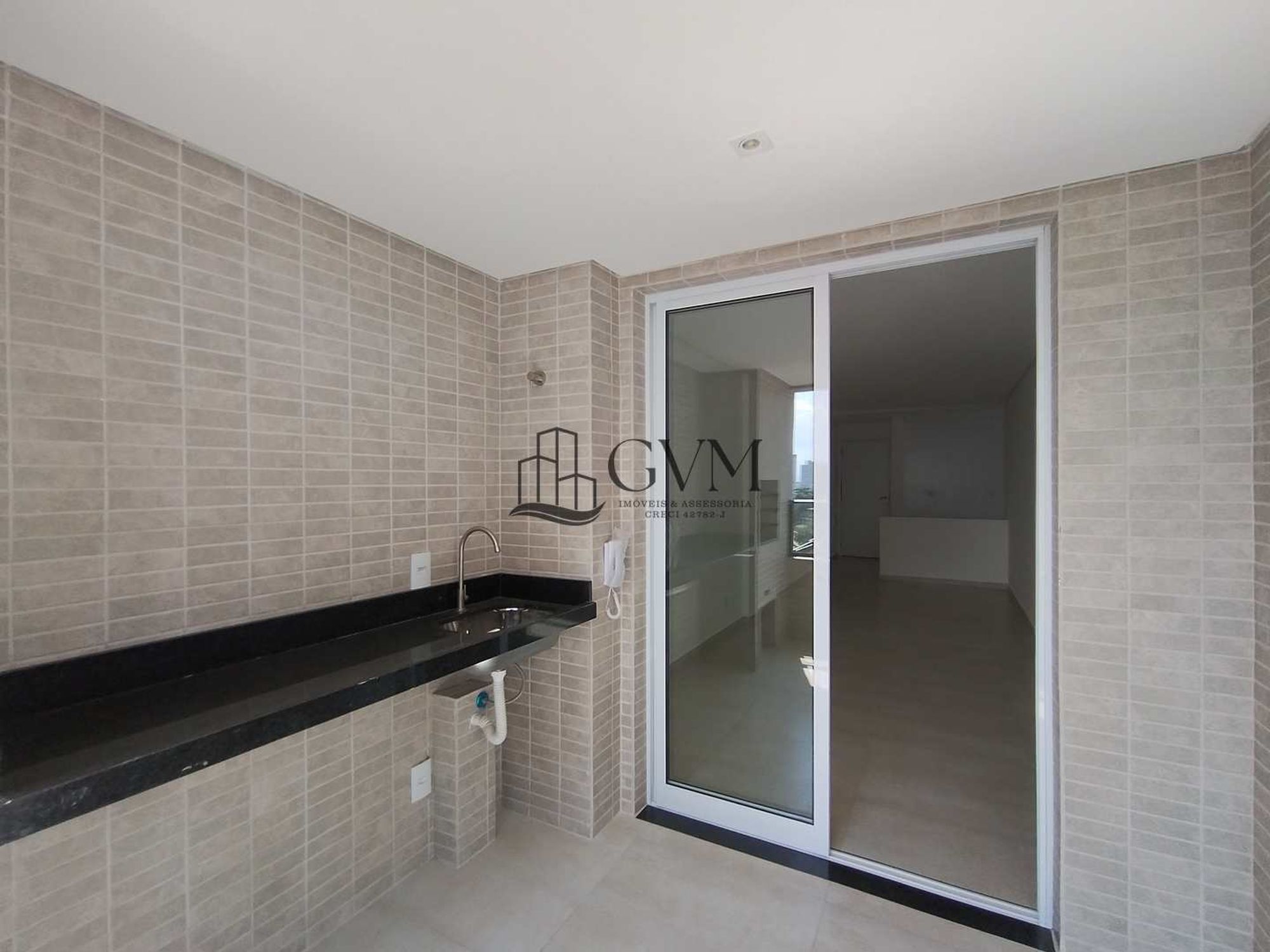 Mais fotos do imóvel Apartamento com 2 quartos, Guilhermina, Praia Grande