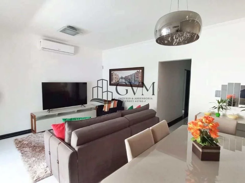 Mais fotos do imóvel Casa no Canto do Forte em Praia Grande/SP