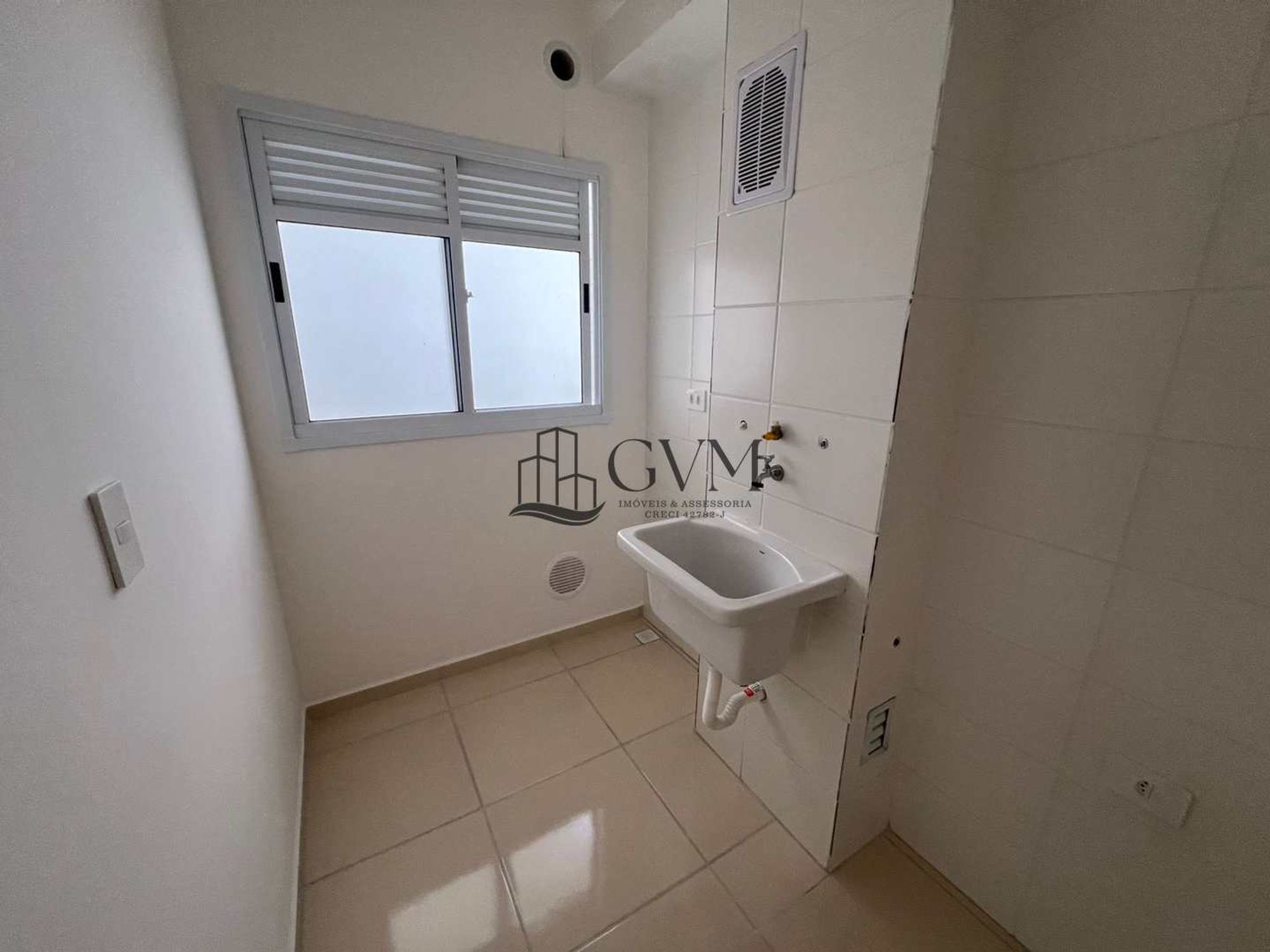 Mais fotos do imóvel Apartamento com 2 quartos, Boqueirão, Praia Grande