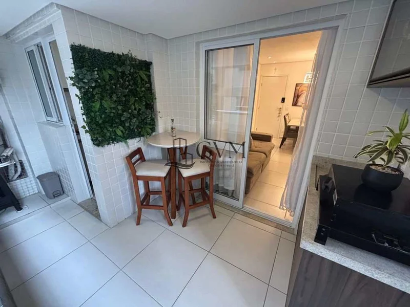 Interior do imóvel Apartamento de 1 dormitório na Guilhermina em Praia Grande/SP.