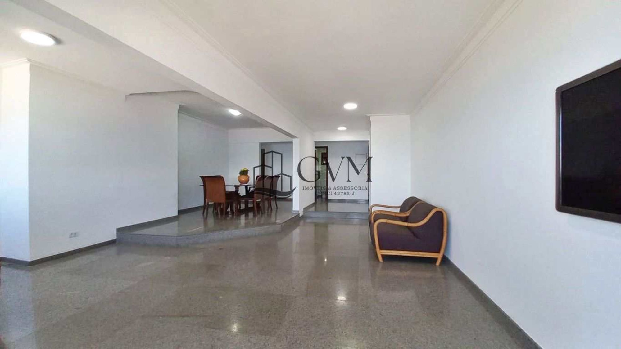 Interior do imóvel Apartamento em Praia Grande bairro Canto do Forte