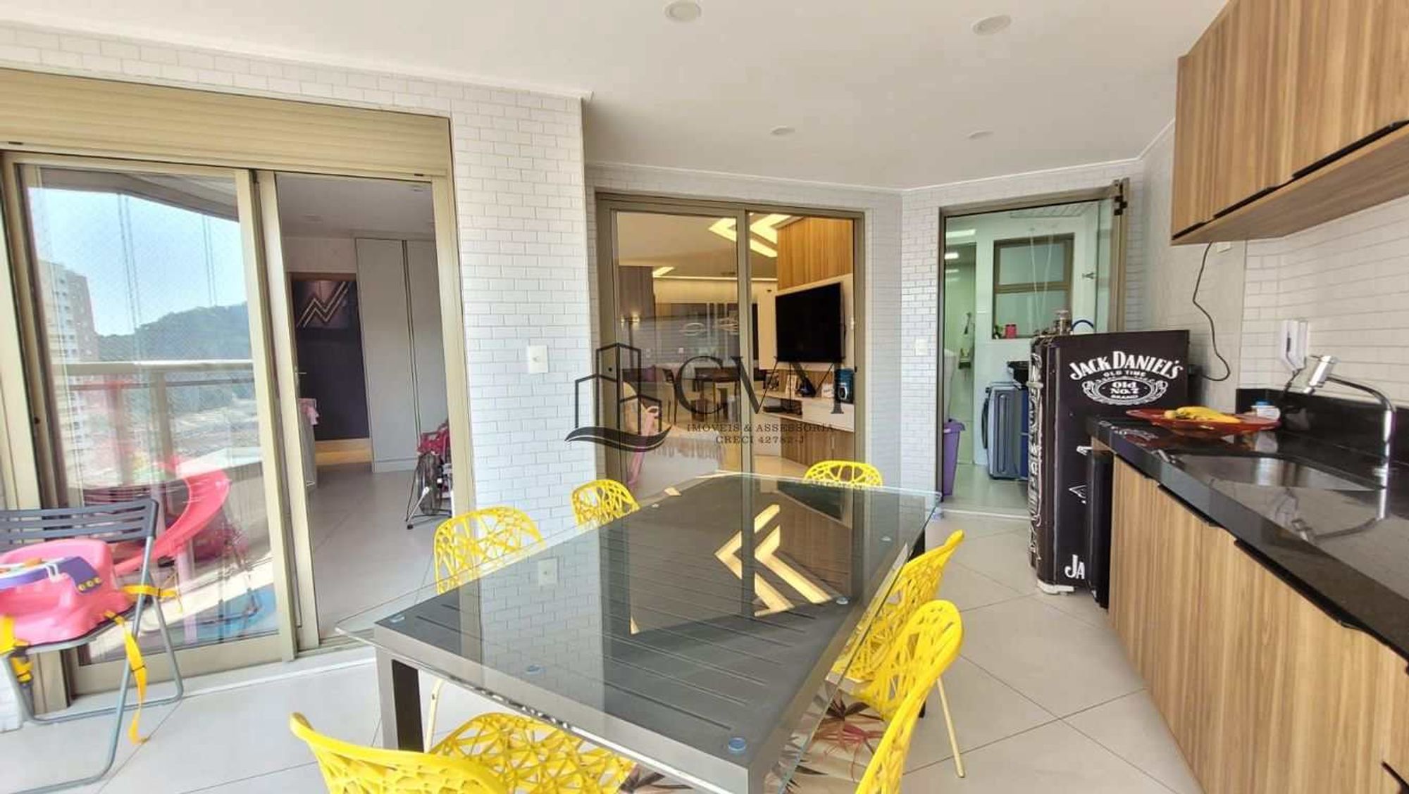 Mais fotos do imóvel Apartamento no Canto do Forte em Praia Grande SP.