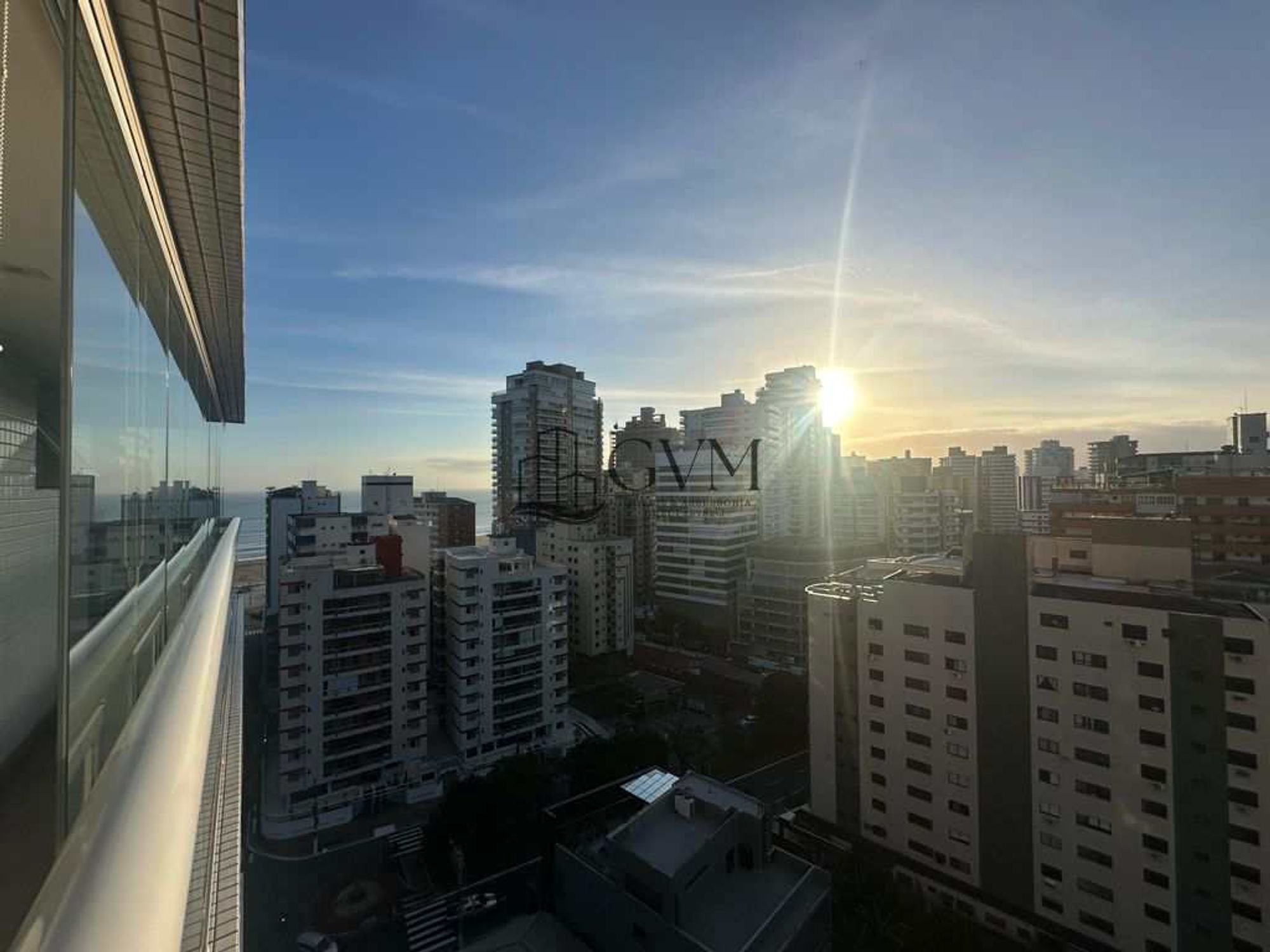 Foto 6 do imóvel Apartamento com 2 suítes á venda no Canto do Forteem Praia Grande