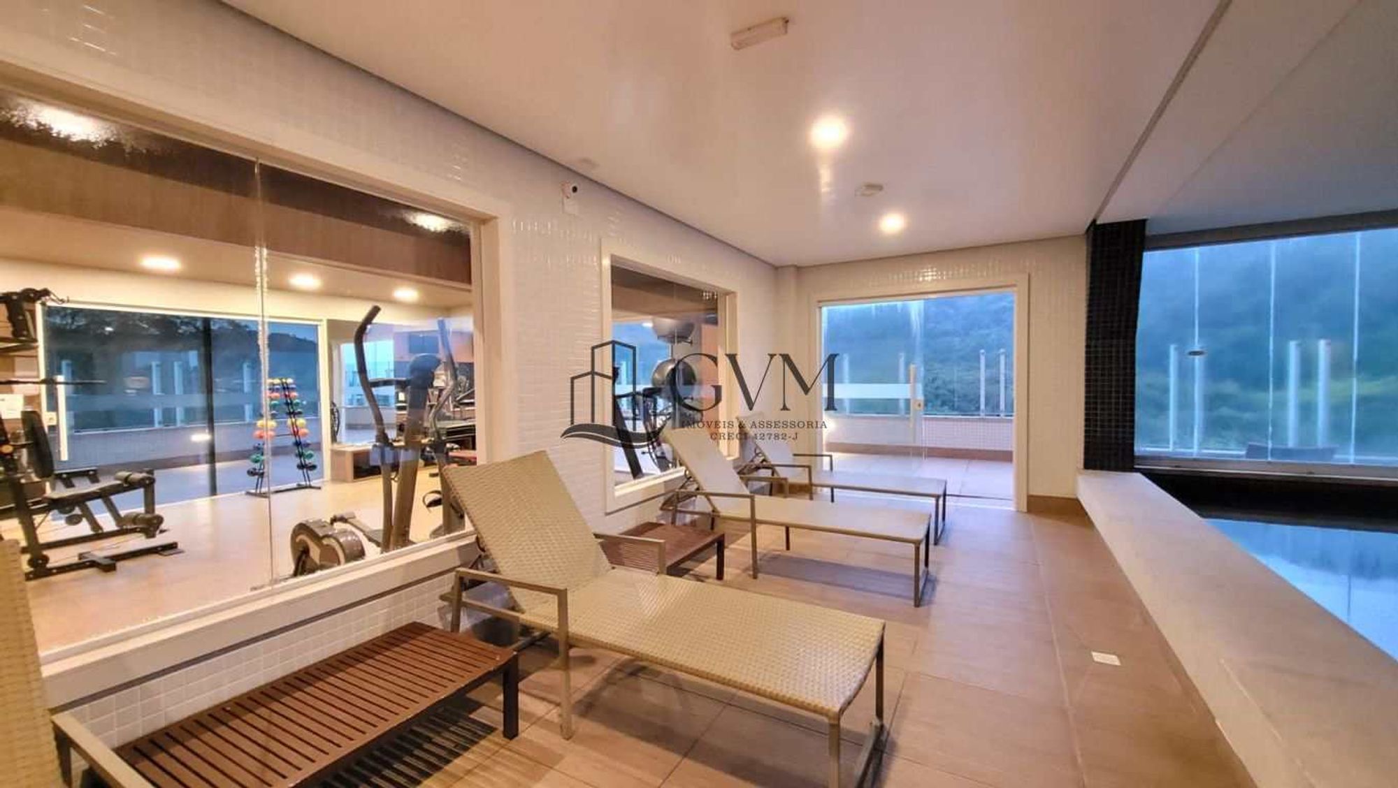 Foto 6 do imóvel Apartamento no Canto do Forte em Praia Grande/SP