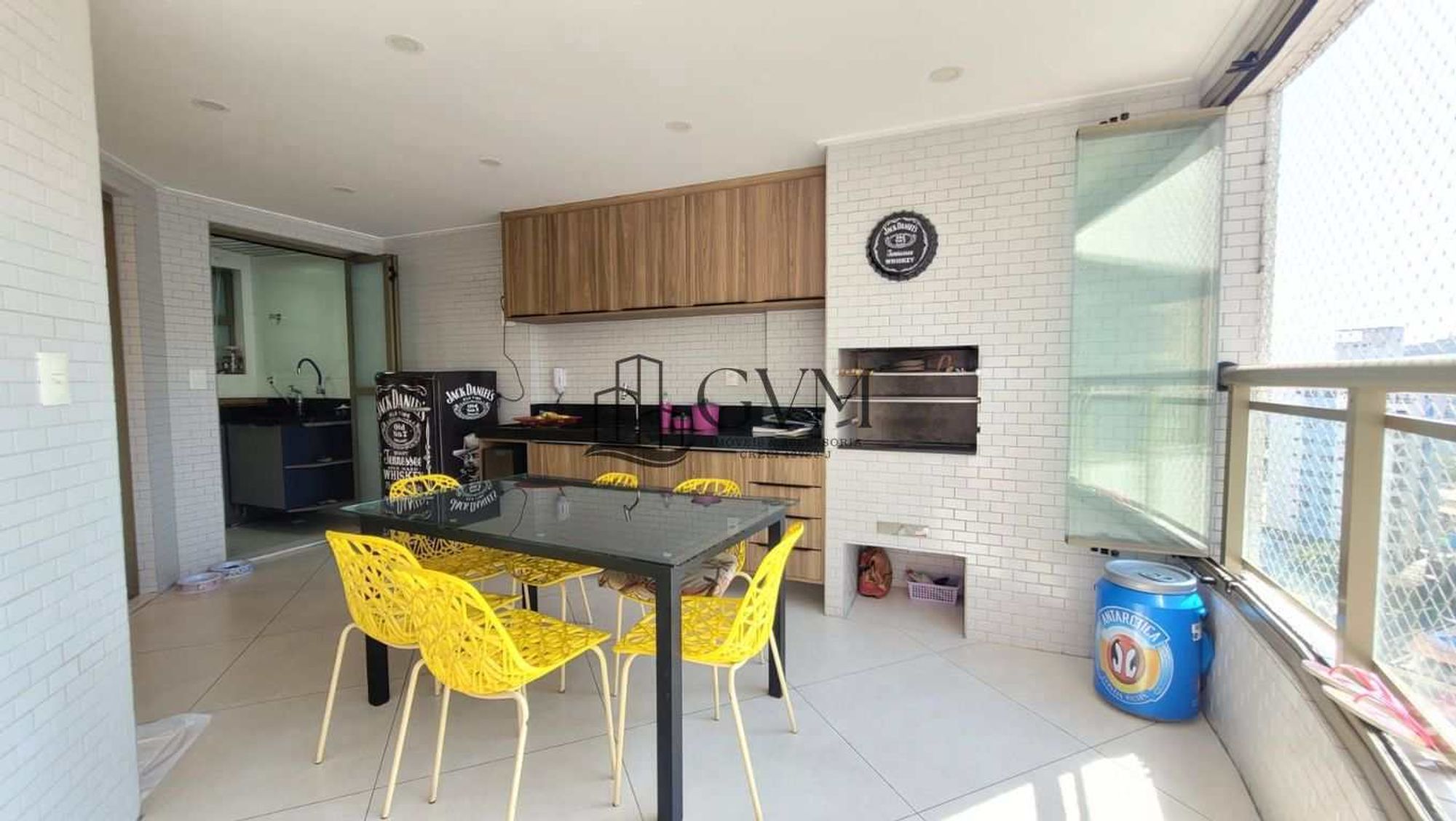 Foto 5 do imóvel Apartamento no Canto do Forte em Praia Grande SP.