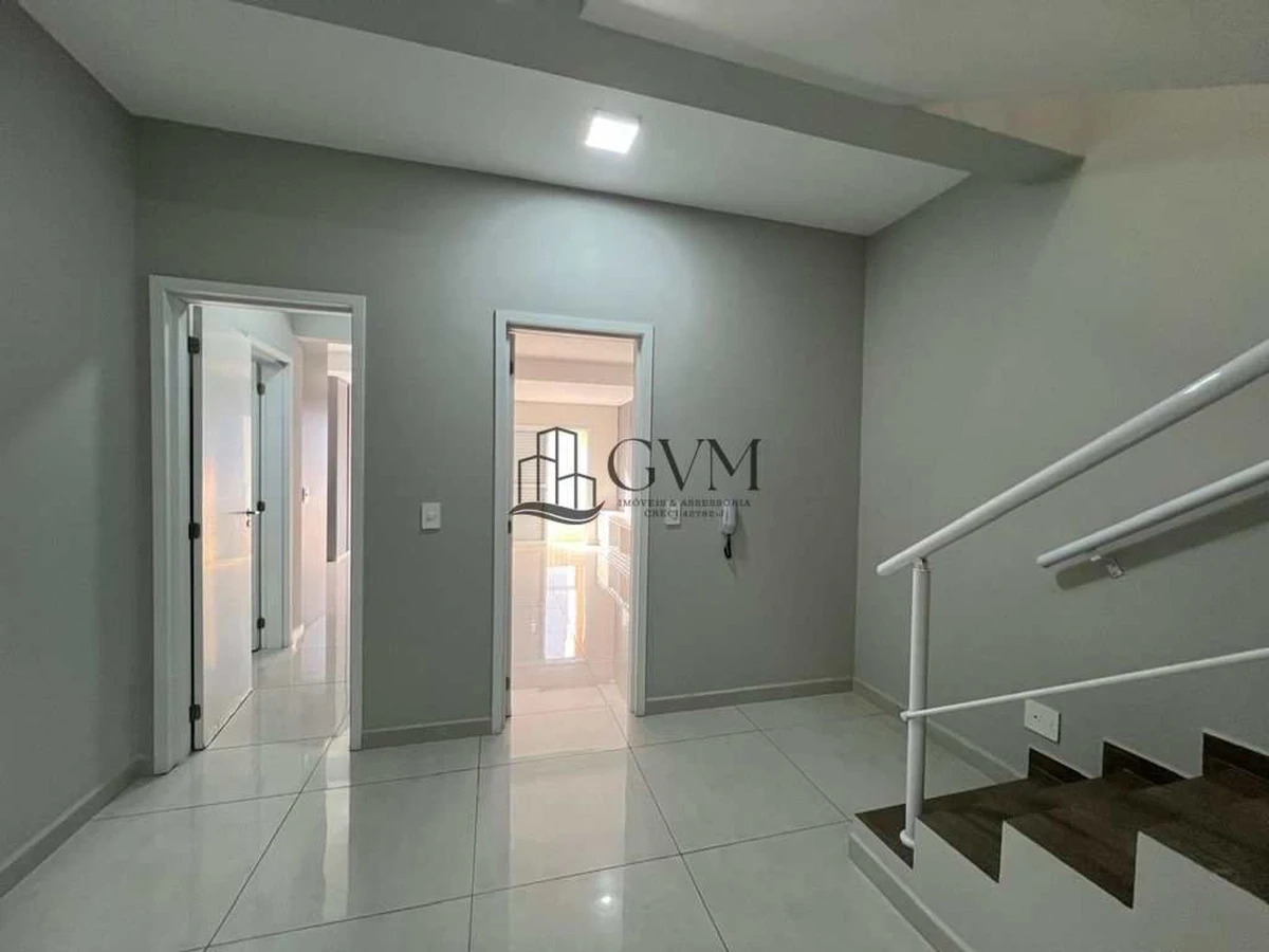 Foto principal do imóvel Cobertura á venda na Guilhermina em Praia Grande em Guilhermina