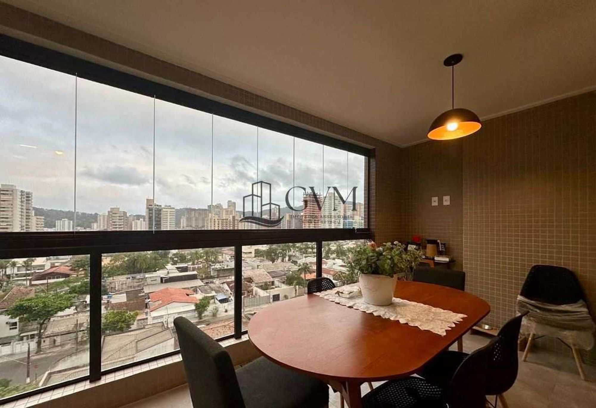 Mais fotos do imóvel Apartamento com 2 suítes á venda no Canto do Forte em Praia Grande