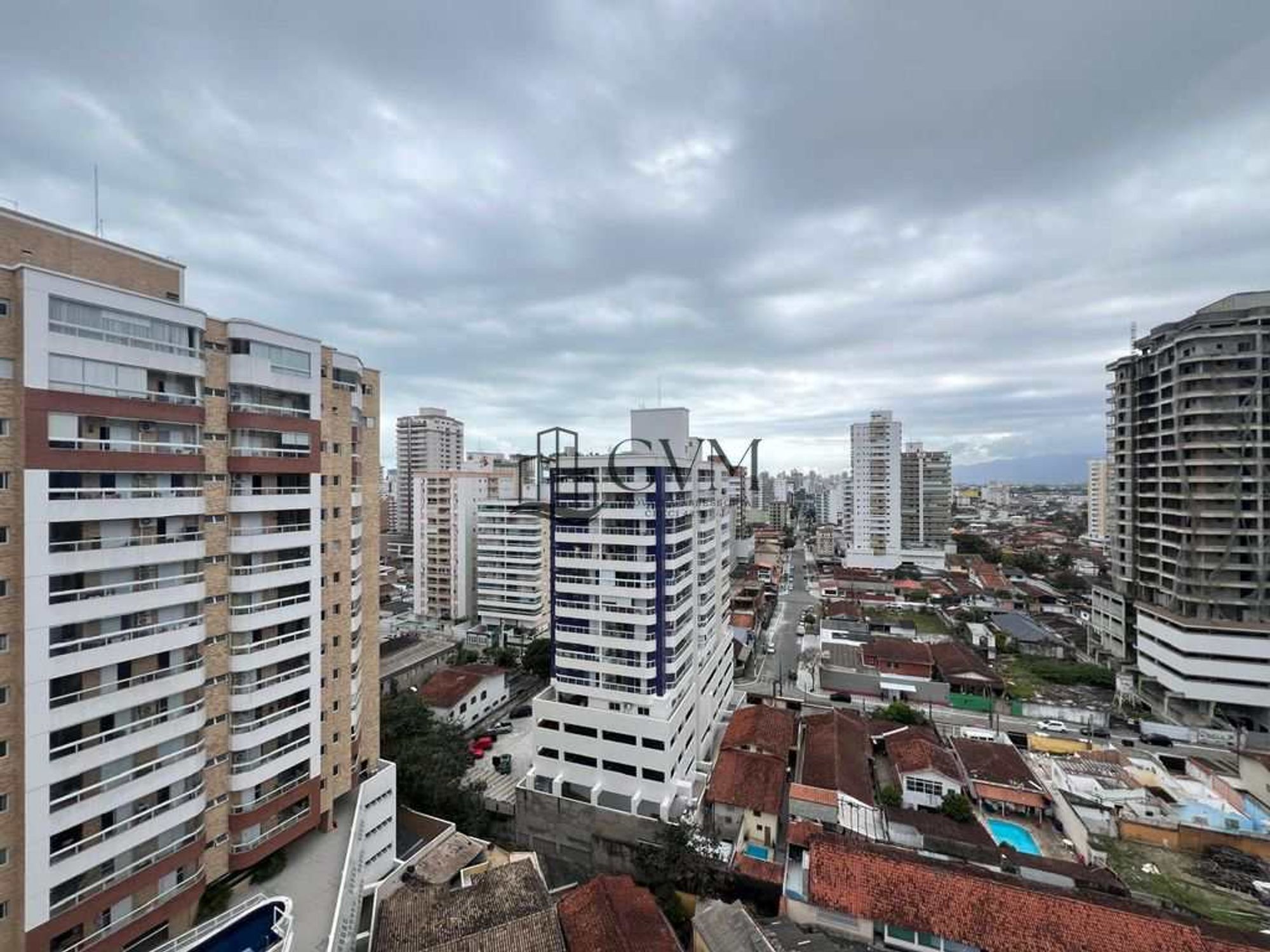 Mais fotos do imóvel Apartamento mobiliado com 2 quartos á venda na Guilhermina em Praia Grande