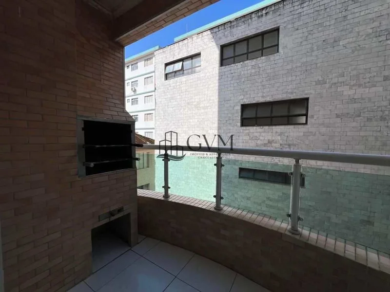 Interior do imóvel Apartamento no Canto do Forte, em Praia Grande/SP.