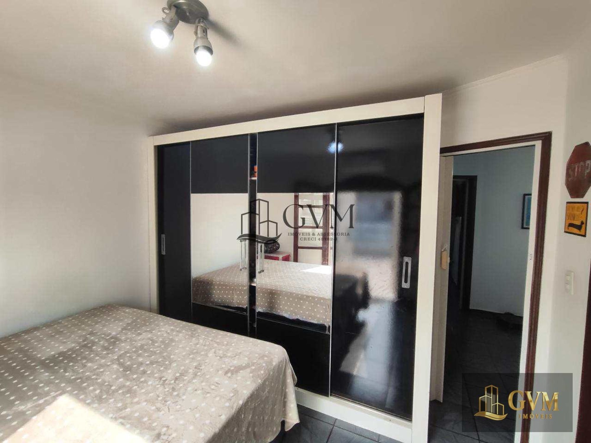 Interior do imóvel Casa com 2 quartos, Guilhermina, Praia Grande