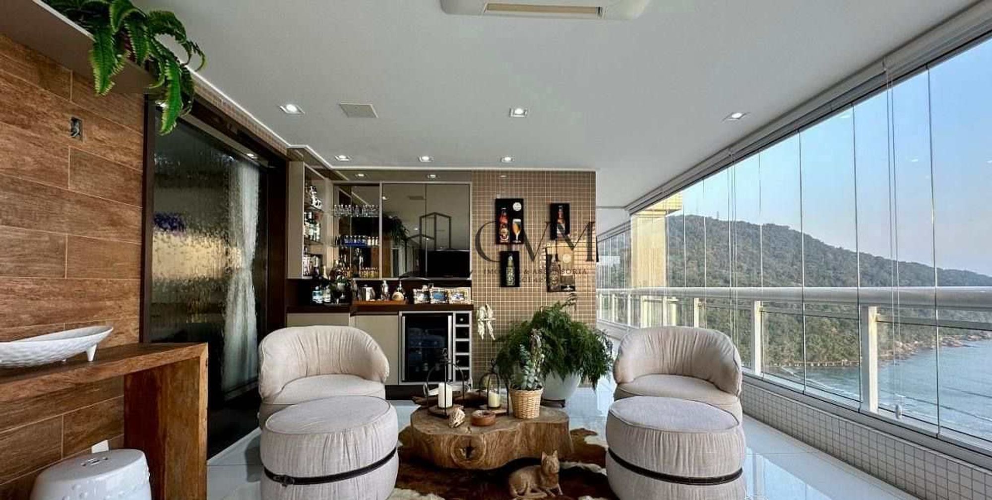 Interior do imóvel Apartamento Vista Mar com 4 quartos à venda no Canto do Forte em Praia Grande