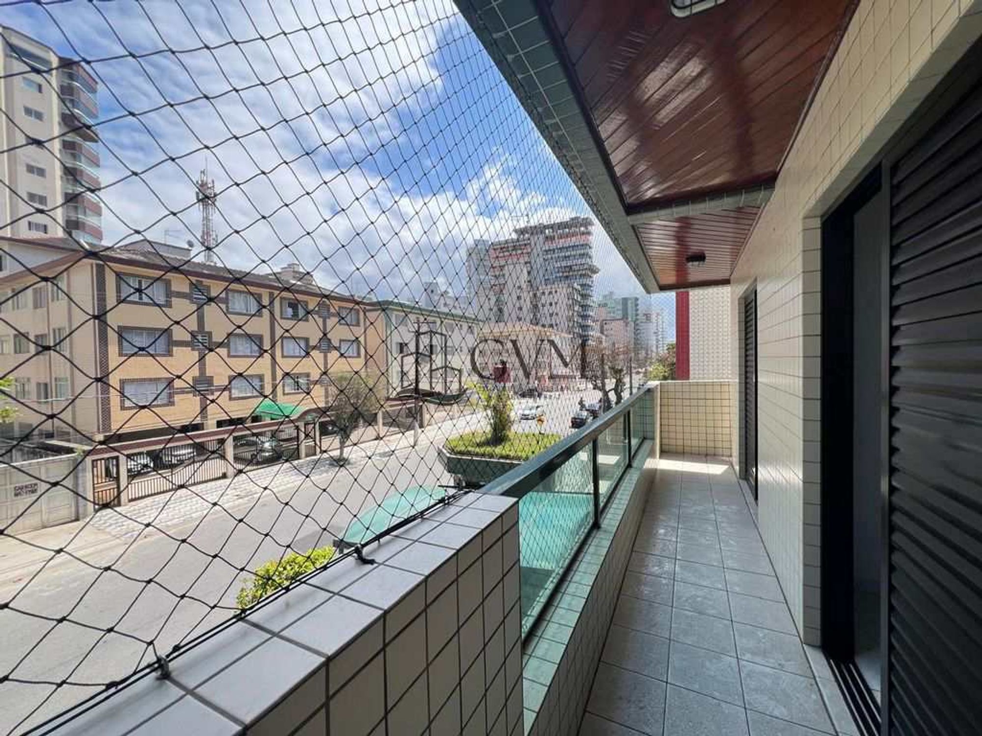 Interior do imóvel Apartamento de 2 dormitórios com sacada, a 75 metros da feira da Guilhermina