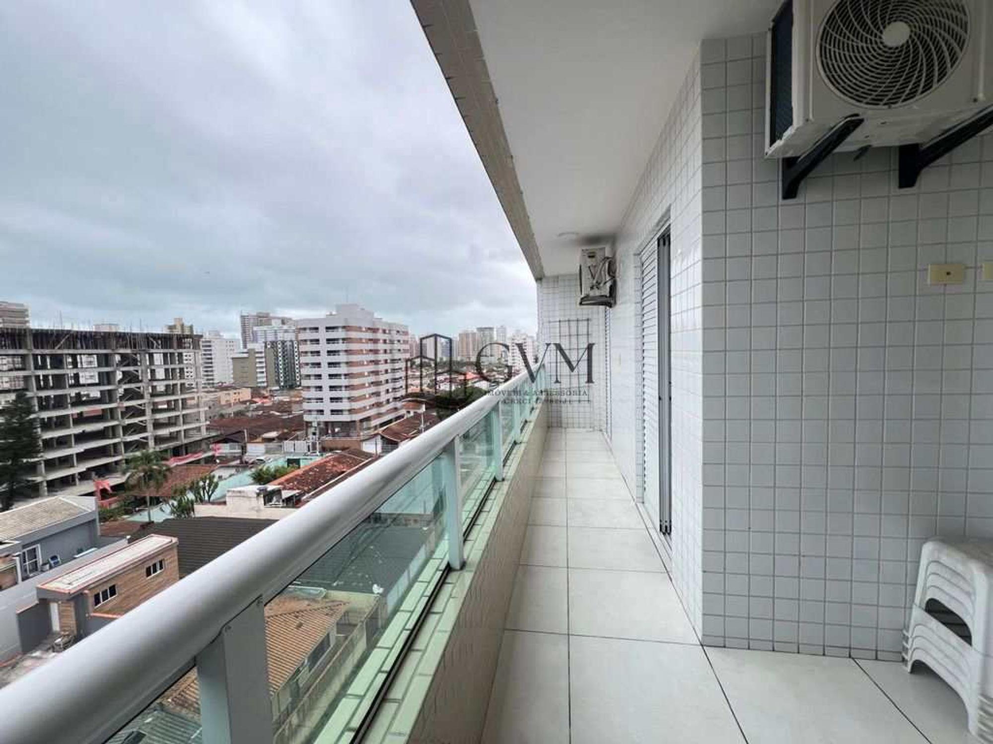 Mais fotos do imóvel Apartamento mobiliado com 2 quartos á venda na Guilhermina em Praia Grande