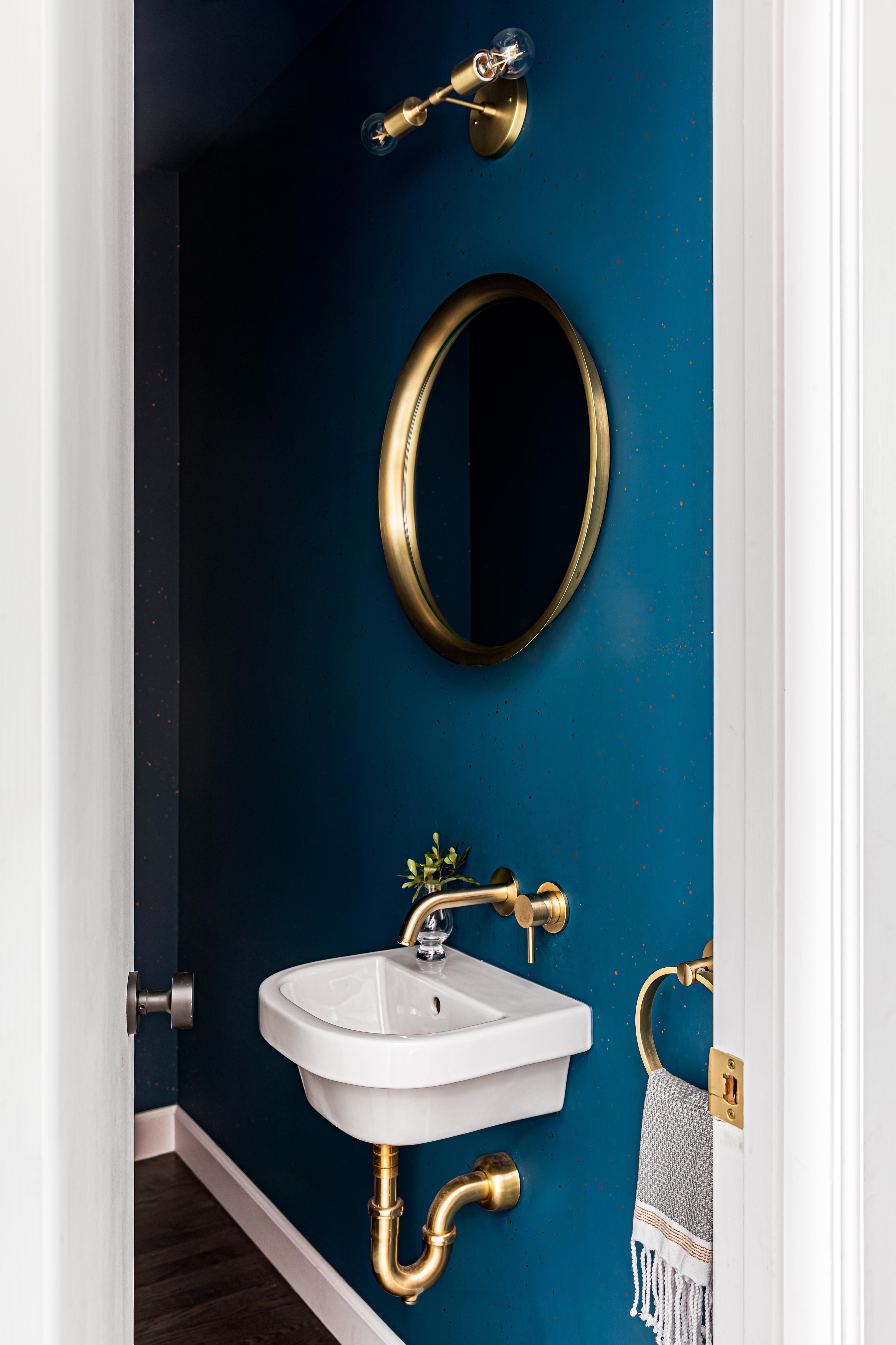 Blue modern bathroom. 
