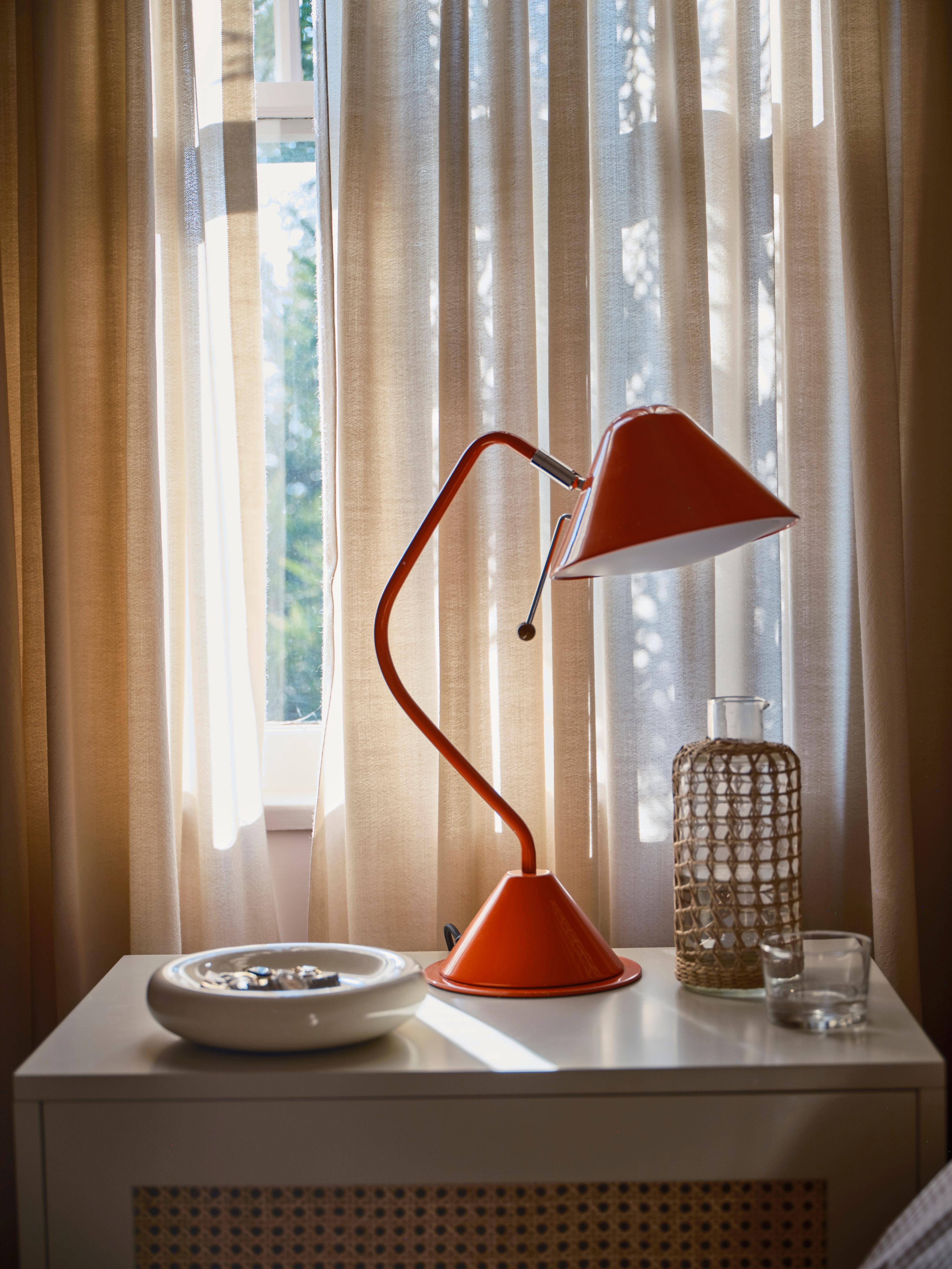 Lamp detail in primary bedroom 