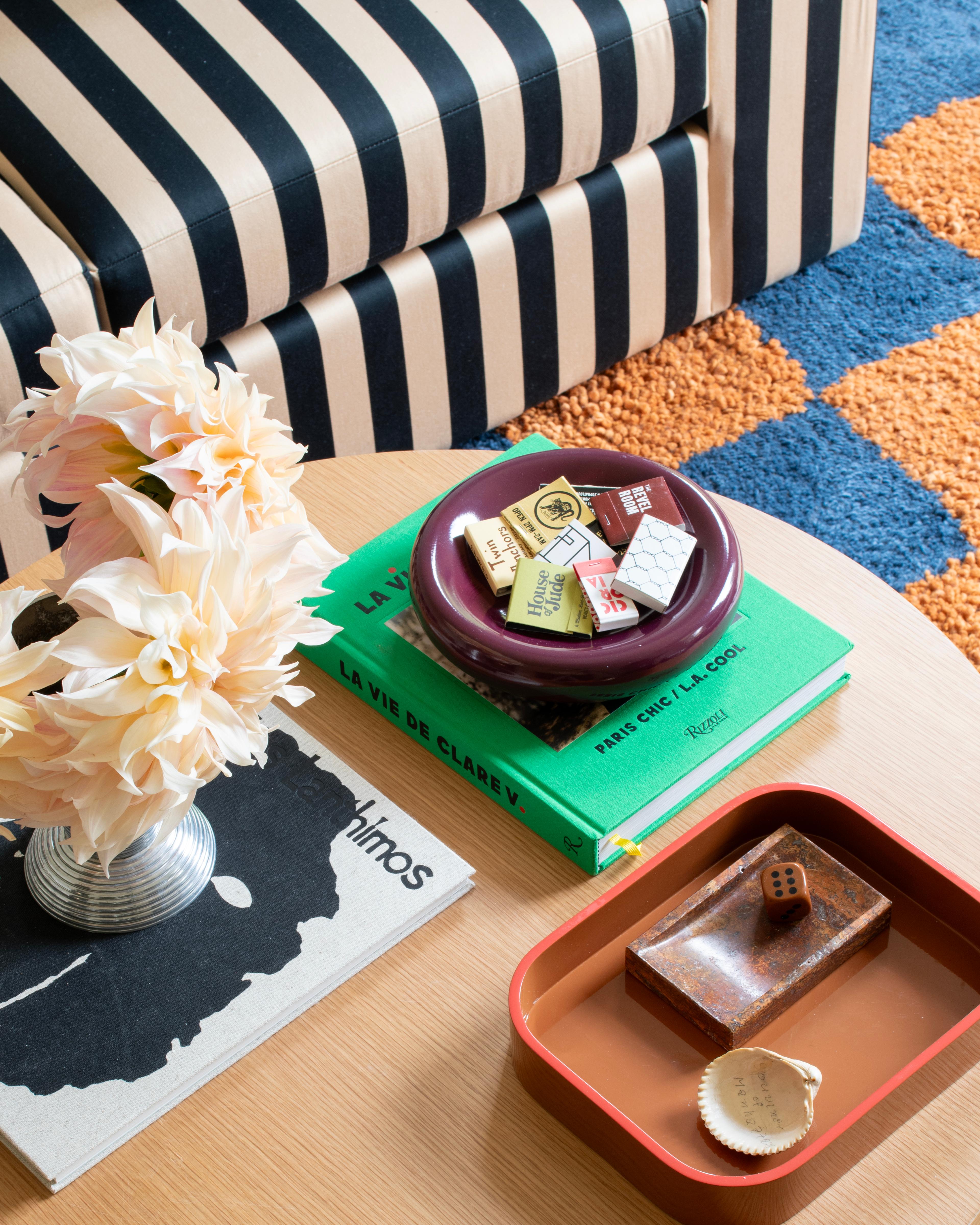 Coffee table decor