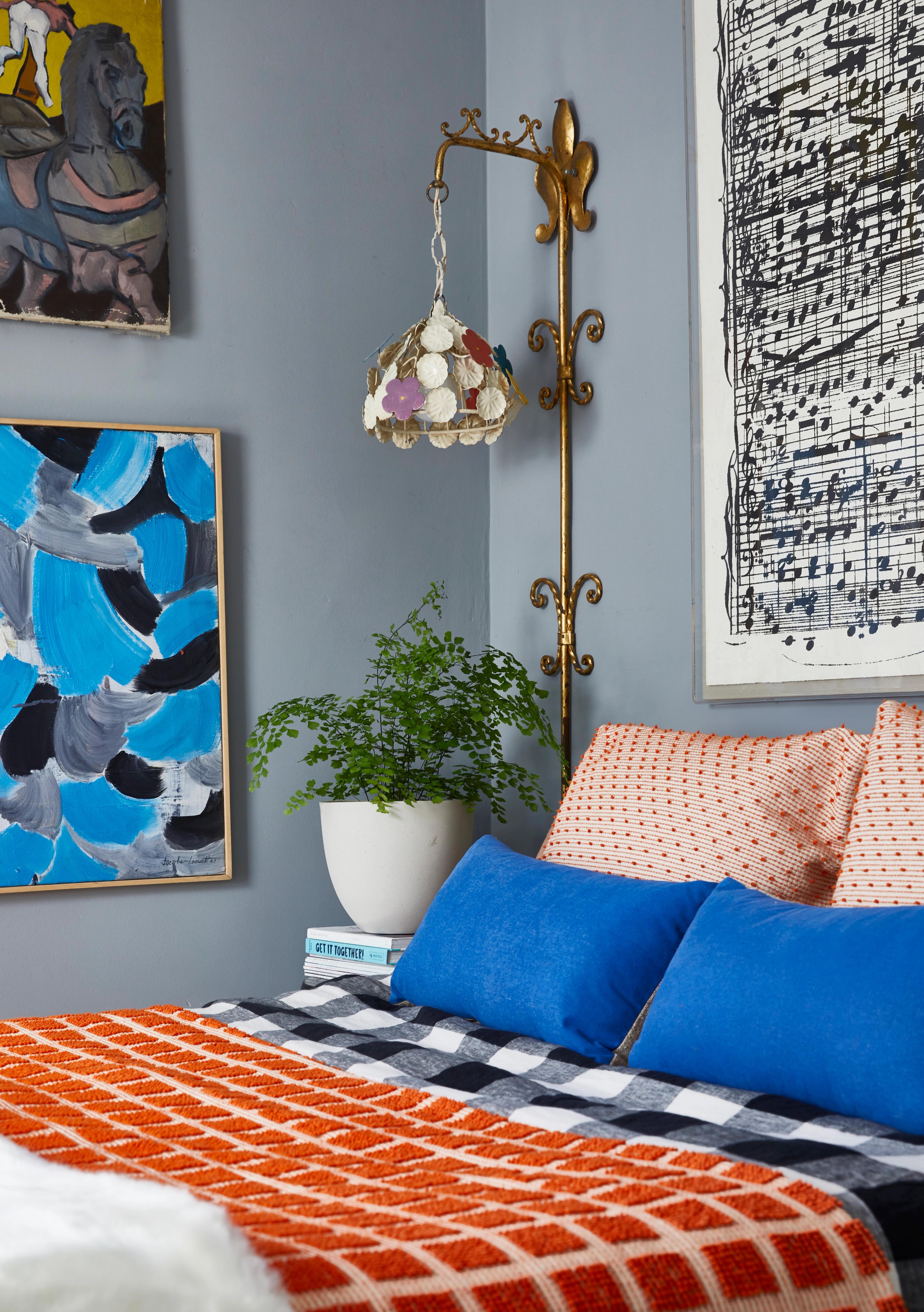 Fun bedroom.