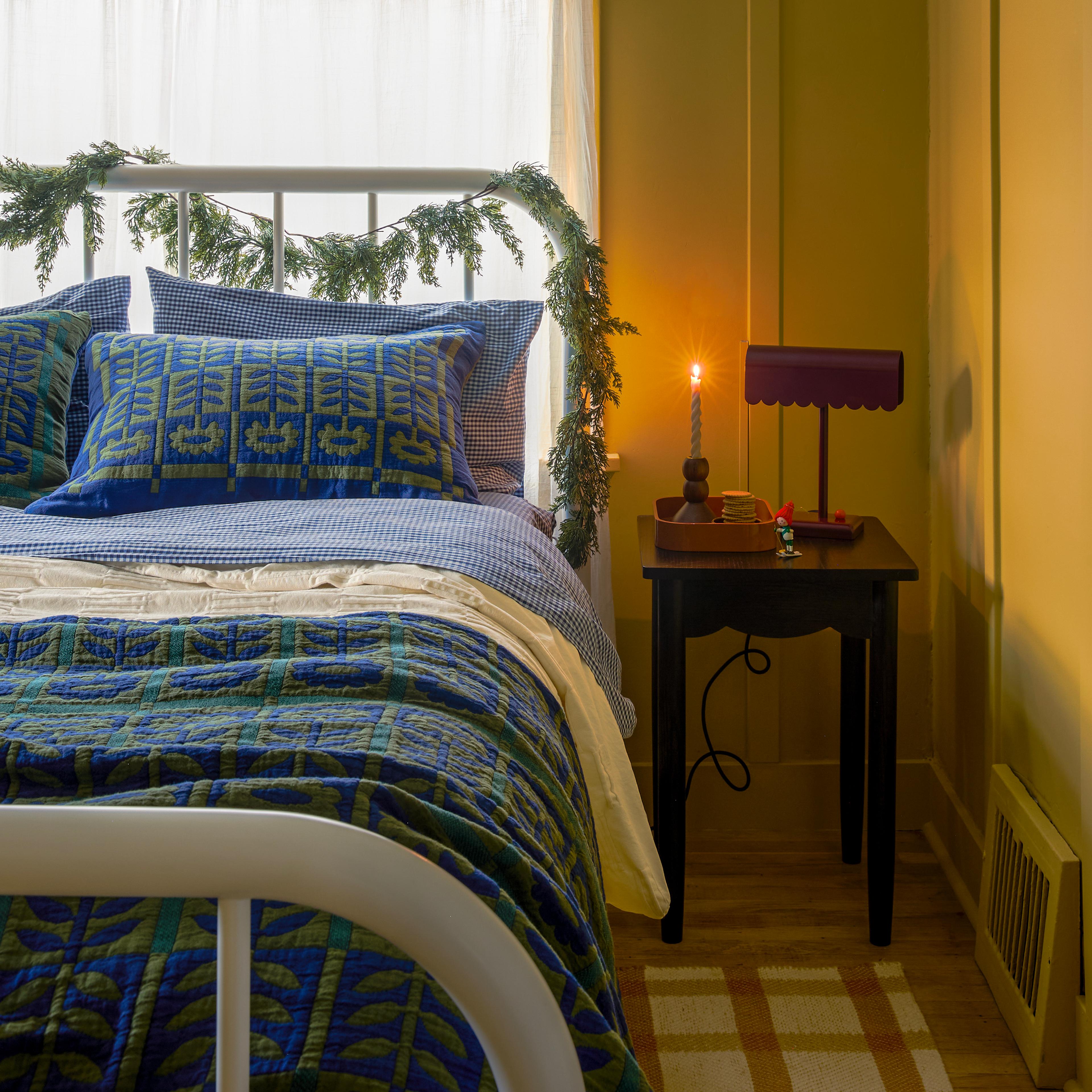 Cozy bedroom.