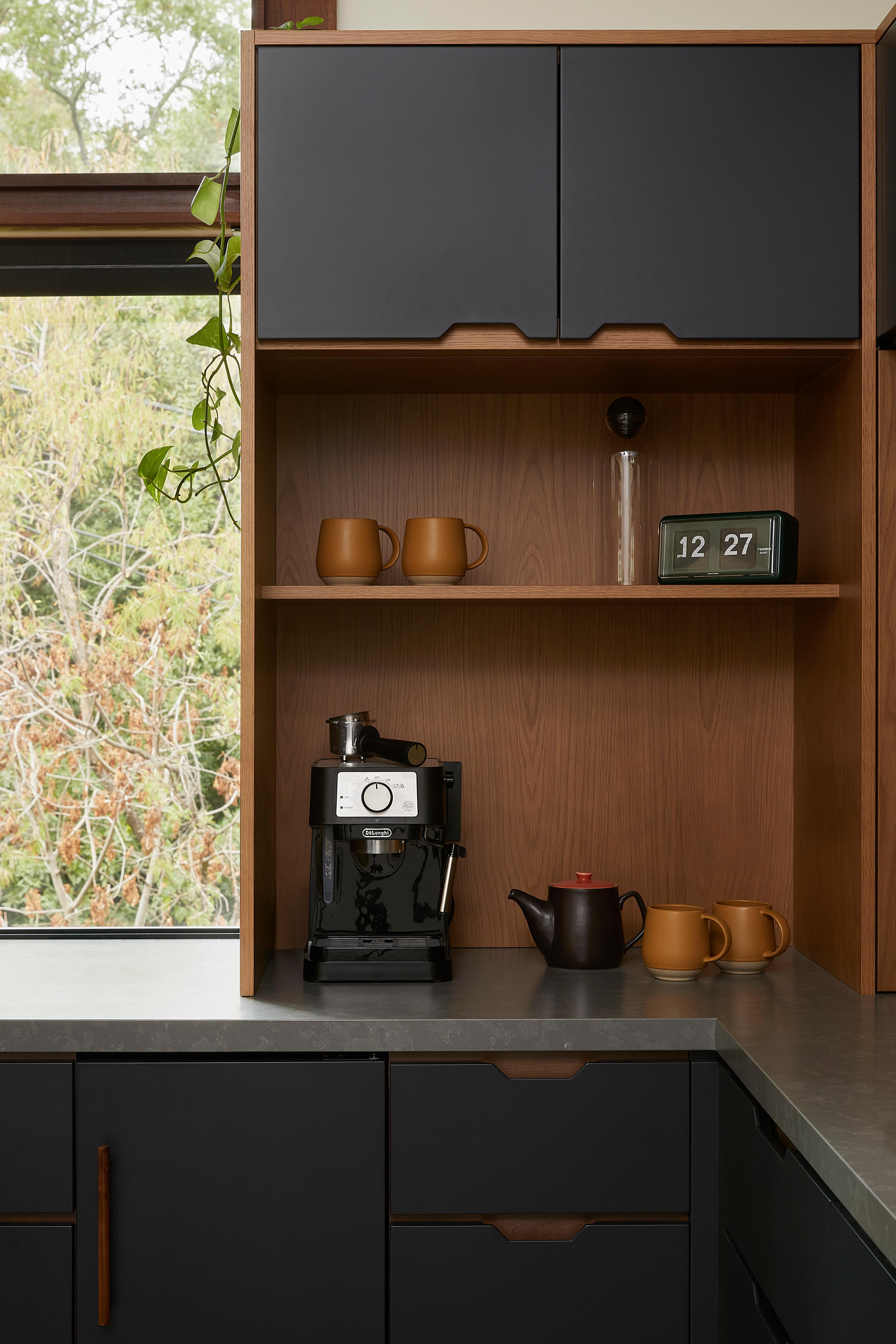 Modern kitchen.