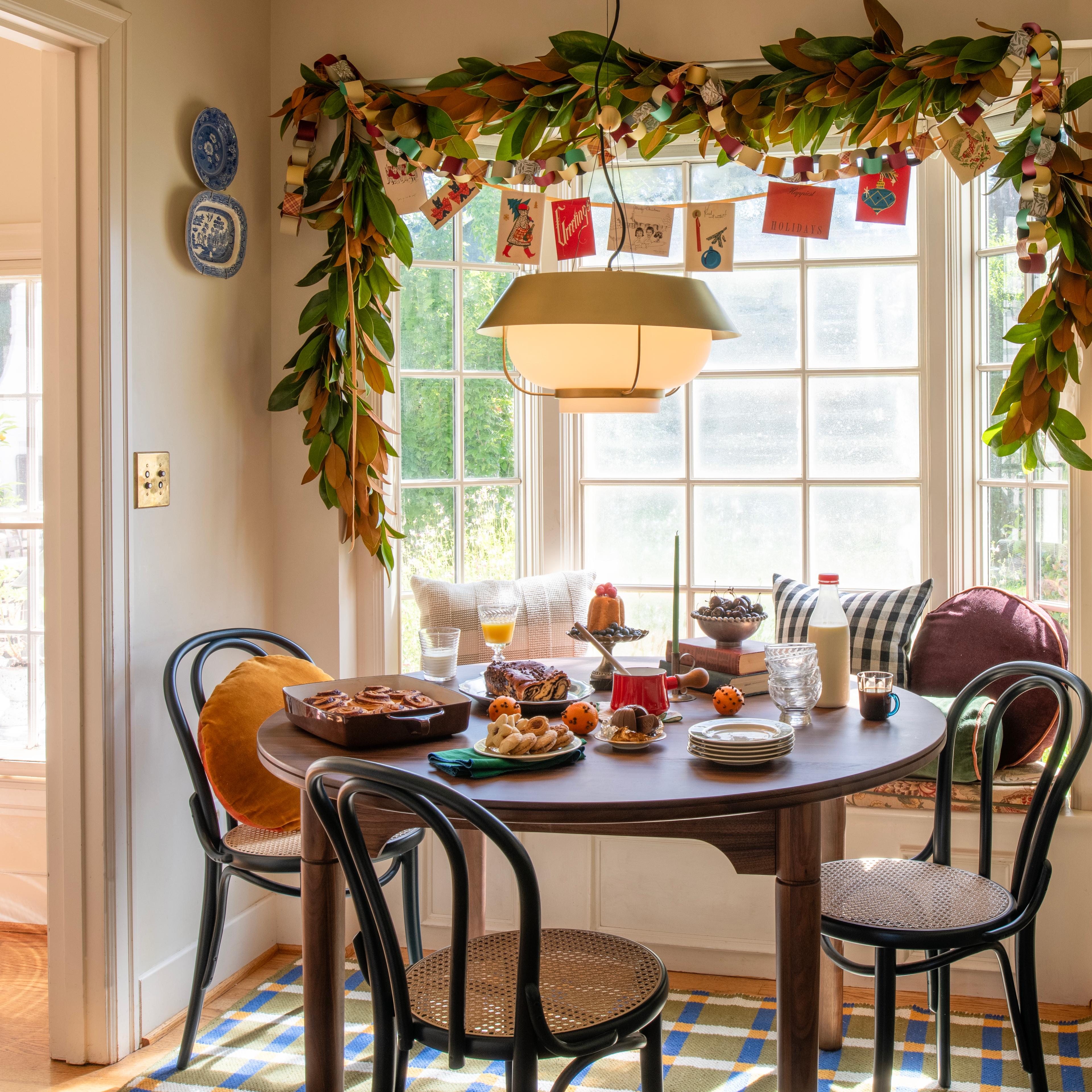 Festive holiday table. 