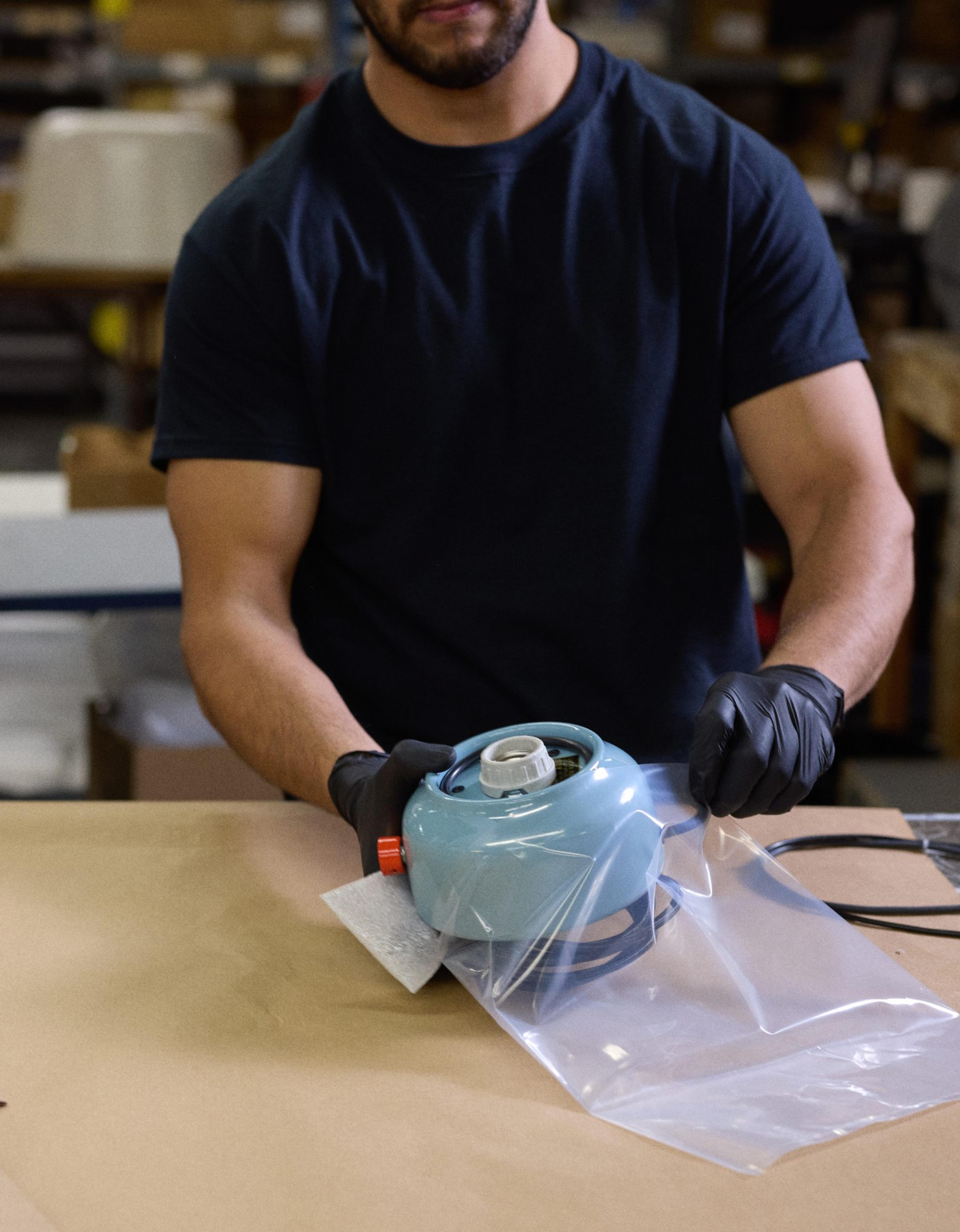 Hand assembly of light fixture