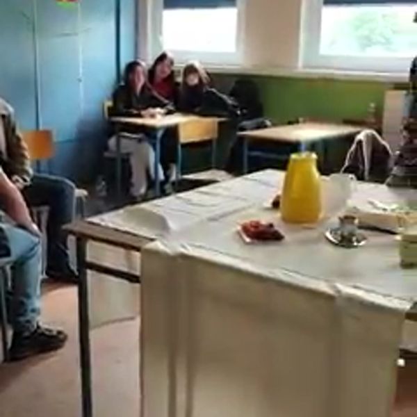 Klatka z filmu 51 — Wpis z Facebooka 2022-10-18