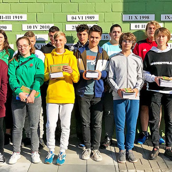 Extra Świecie: „Cała prawda o świeckim menedżerze"