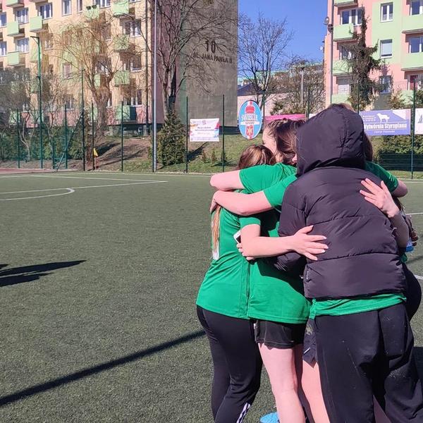 Zawody powiatowe w piłkę nożną dziewcząt