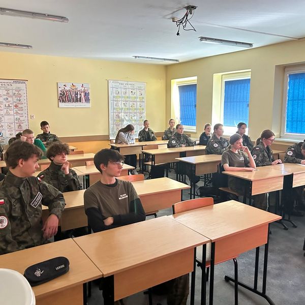 Marca odbyły się kolejne zajęcia dla profilu młodzieży klas mundurowych (zdjęcie 7)