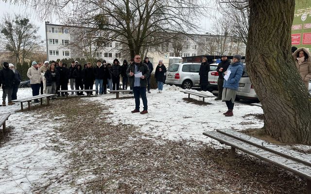 Zaległe zdjęcia, z ostatniego apelu :)  Stypendia Dyrektora oraz wyróżnienia za frekwencję dla uczni
