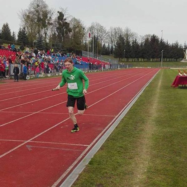 Sztafety naszych dziewcząt i chłopców :-) (zdjęcie 4)