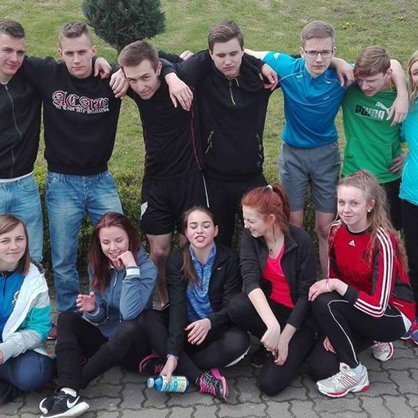 Sztafety naszych dziewcząt i chłopców :-) (zdjęcie 7)