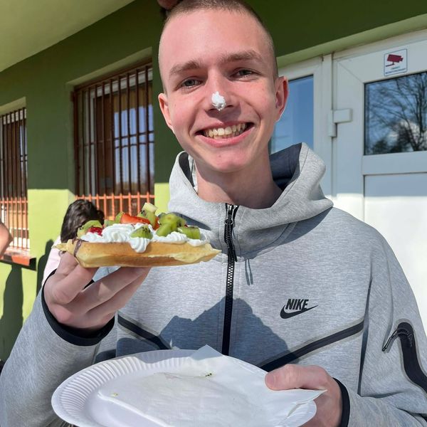 W naszej szkole zadziały się cuda!  😍😍😍 W godzinę zegarową nasi uczniowie zebrali 1607 zł + wpłat (zdjęcie 4)