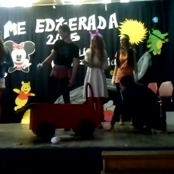 Klatka z filmu 6 — Miejsce: Zespół Szkół Menedżerskich w Świeciu (53.41277, 18.